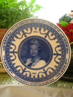 II. Elizabeth, wedgwood porcelain 223 mm