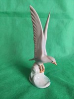 Landing seagull - Kispest porcelain 1924-1938