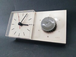AEG bauhaus bakelit konyhai óra, időmérővel, 1950-60-as évek