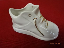 Aquincum porcelán cipő arany fűzővel, magassága 6 cm. Vanneki! Jókai.