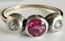 173T. About 1 forint! Antique button diamond (0.1 ct) and ruby (0.4 ct) 14k gold (1.7 g) ring!