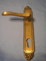 Ut decorative inner door handle safety lock requires an opening button on the outer side
