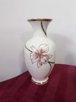 Zsolnay orchideás váza, vitrinben tartott 25 cm