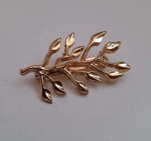 Gold-plated brooch badge in good condition
