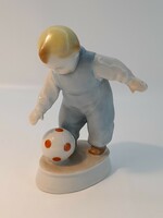 Zsolnay Sinkó porcelán szobor, labdázó kisfiú