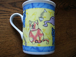 Fat cats with fish bones, in a quality mug, fine porcelain