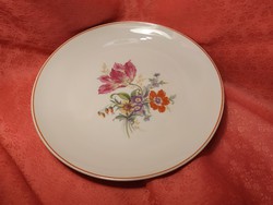 Porcelain plate with floral pattern