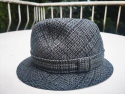 FÉRFI SURDA KALAP
