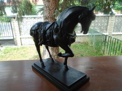 Very finely and meticulously crafted oriental horse figure on a pedestal
