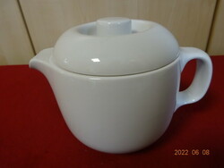Lowland porcelain coffee pourer, saturn shape, white. He has! Jókai.