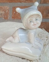 Olasz porcelán baba dísz