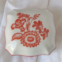 Zsolnay floral porcelain bonbonier, marked, 10.2 x 10.2 x 6 cm.