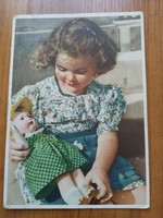 Régi képeslap, Kislány babával, Carl Werner Farbfoto