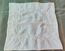 White embroidered tablecloth with floral pattern 47 x 37 cm.