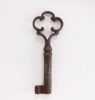 Antik díszes vas kulcs 7cm