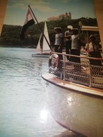 Úttörő hajósok a Balatonon képeslap
