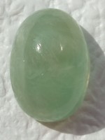 28.88 ct prehnit  21×15 mm