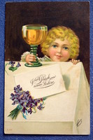 Antik dombornyomott  Újévi üdvözlő litho képeslap kisfiú asztalnál borospohár ibolya