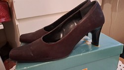 Bordó, magas sarkú, olasz női cipő 38-as méretben