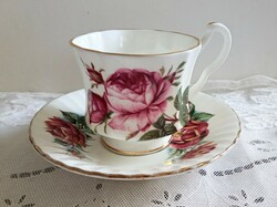 Royal Windsor rózsás kávés csésze Paragon alj