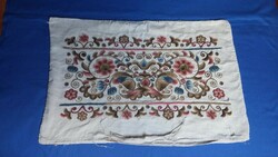Vásárhely embroidered decorative pillow cover