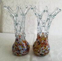 Áttört mintás üveg vázák