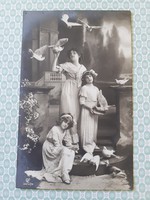 Régi fotó képeslap 1916 lányok galambok vintage levelezőlap