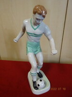 Hollóházi porcelán figura, zöld mezes focista. Vanneki! Jókai.