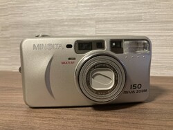 Minolta 150 riva zoom camera (retro)