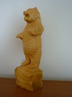 Fa, faragás. Medve sziklán (24 cm) Woodcarving. Bear on a rock (Height:24 cm)