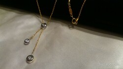 Wales 18 karátos nyaklánc 0.27ct gyémántokkal