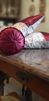 Decorative cushion roller cushion