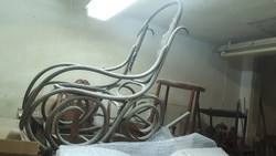 Thonet hintaszék