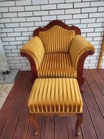 BIEDERMEIER FOTEL LÁBTARTÓ PUFFAL