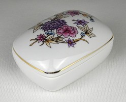 1K112 Raven House porcelain bonbonier with flower pattern