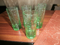 Karcagi, berekfürdői fátyolüveg poharak zöld röviditalos