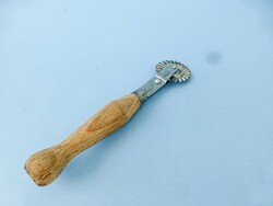 Régi,szép állapotú derelyevágó