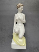 Régi Hollóházi nagyméretű női akt porcelán figura, szobor