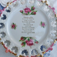 Floral decorative plate with inscription