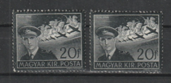 1942.Kormányzóhelyettesi gyász bélyeg** 7 és 8 csillaggal 2 db