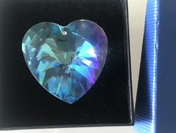 Hatalmas aurora borealis kristály szív alakú medál, 4 x 4 cm