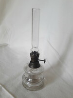 Antik régi kicsi virrasztó petróleum lámpa formába fújt áttetsző üveg test hengeres cilinder 1860 k.