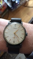 Pobeda old men's watch works well from daily use case chrome plating heavily used glass breakage