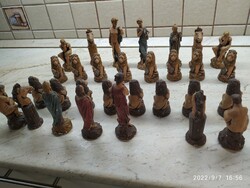 Antik, kézzel festett, sakk szobor figurák eladó!Sakk készlet - antik szobor figurák eladó!