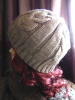 Drapp knit cap