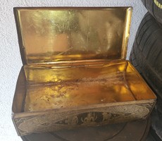 Egyiptomi jelenetes lemez doboz, fém doboz