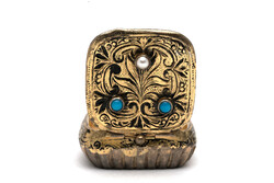 Ezüst aranyozott szelence pill box gyöngy és türkiz kövekkel