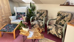 Art deco Jindrich Halabala fotelek teljesen felújított csodálatos pávás mintával
