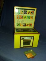 Antik Lemezárugyár lemez fém játék tűzhely ELZETT Művek edényekkel babázós gyönyörű állapotban