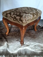 Nice neo-baroque pouf quality seat or footstool